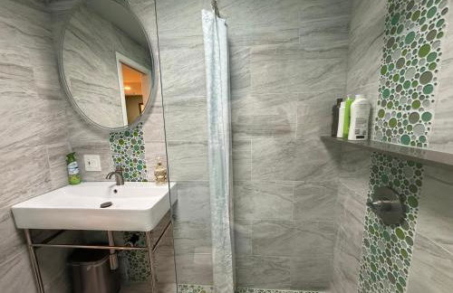 Pasadena Old Town Cottage - Photo 9