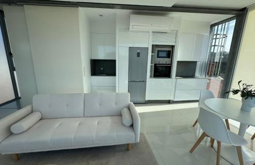 Apartamento Cubo de Cristal con piscina y vistas al mar - Foto 8