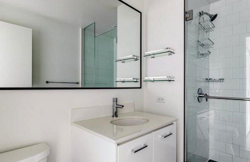 Blueground West Loop pool AC nr Willis CHI-1165 - Foto 13