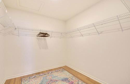 3 Mi to Escambia Bay Home with Deck and Private Yard! - Foto 14