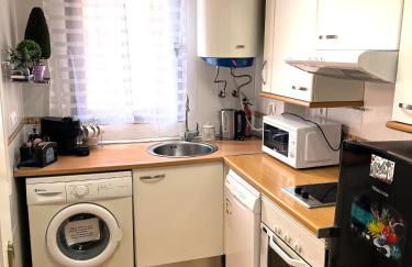 Campezo Suite Madrid Airport - Photo 18