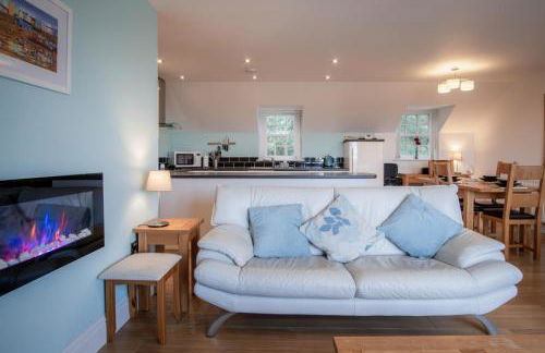 Bayview 2 - 2 Bedroom Apartment - Penally - Photo 39