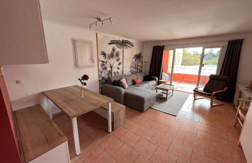 Vacances, thalasso, télétravail dans superbe T3 mer à 100 m, centre à 400 m - Foto 8