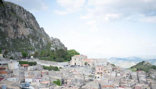 Ricrìu, nel cuore del borgo - Foto 2