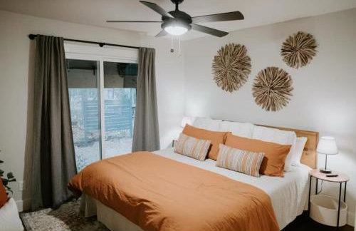 Cabin and Casita Near Rosyln and Suncadia Hot Tub, Game Room, Firepit, Sleeps 11 - Photo 13