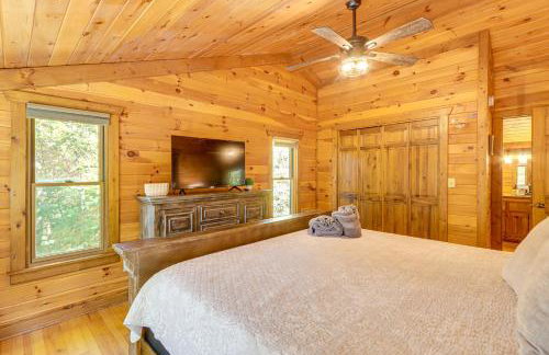 Blue Ridge Cabin with Hot Tub, Fire Pit, and Game Room - Photo 22