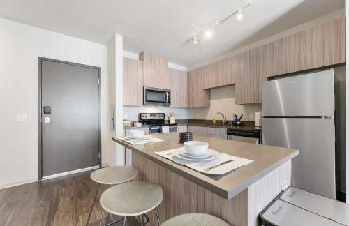Spacious and Modern With Premium Amenities Near U of M - Foto 6