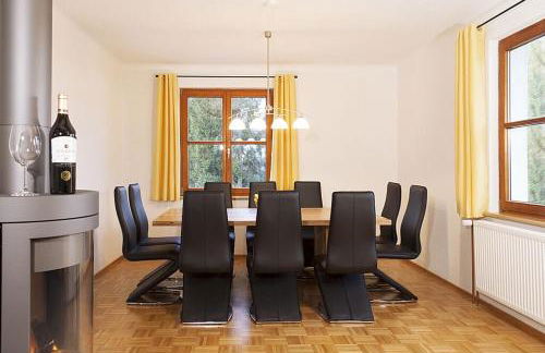 Schwarzwaldhaus24 - Ferienhaus mit Sauna, Whirlpool und Kamin - Foto 4