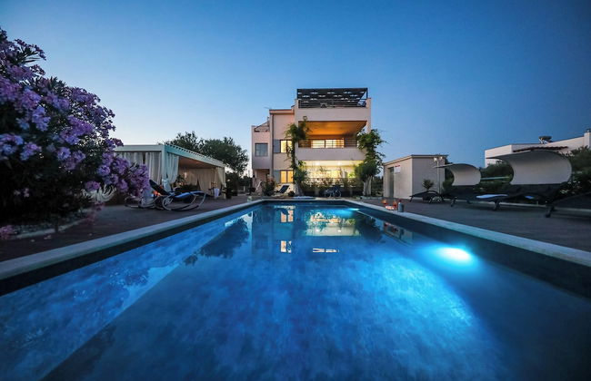 Villa Olive Garden Apartments - Foto 1