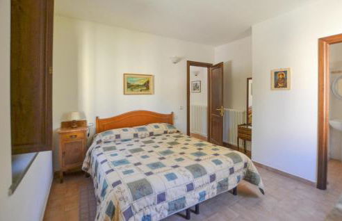 1 Bedroom Pet Friendly Apartment In Citerna - Foto 12