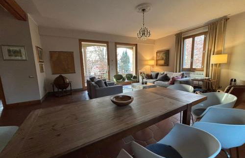 Villa am See in Bella Italia - Foto 15