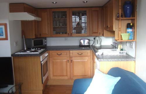 Sea-view Apts Ferry Savings - Photo 19