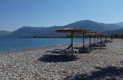 Koulouras Holiday Apartments - Photo 19