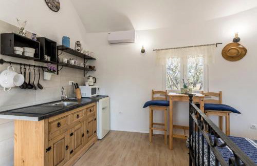 Magical Island Home - Photo 14