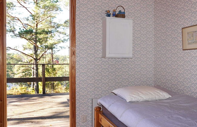 7 Person Holiday Home in Figeholm - Foto 3