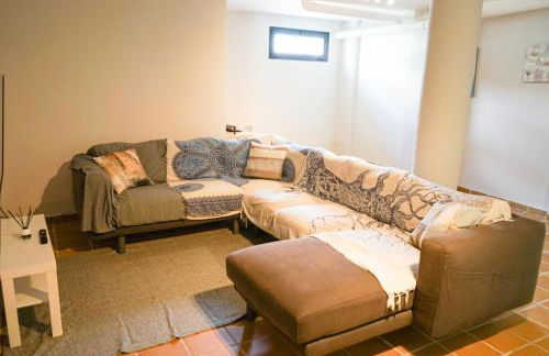 Casa Topacio, 3 bedrooms and 3 bathrooms in quiet street - Photo 30