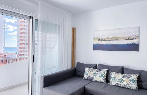 NUEVO, a 70 metros de la playa y con vistas al mar - Foto 19