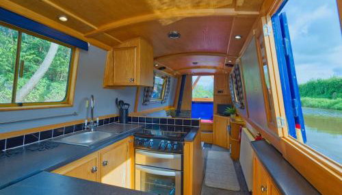 Dylan, 43ft Narrowboat with Garden - Foto 2
