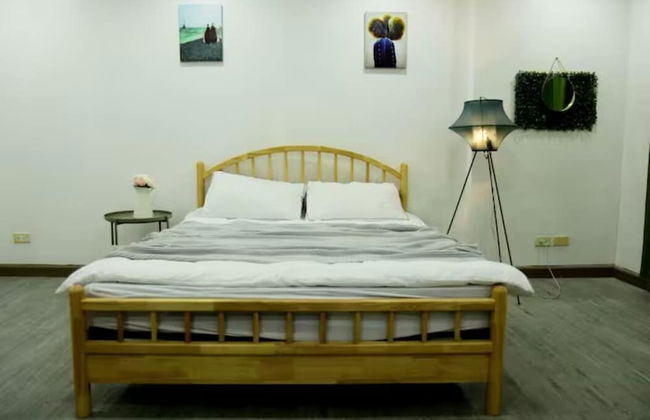 Ortigas Netflix MRT Station23y - Foto 5