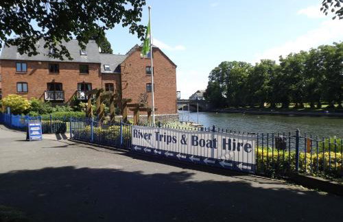 Avonvale Holiday Lodges, your home from home on the edge of THE COTSWOLDS - Photo 42