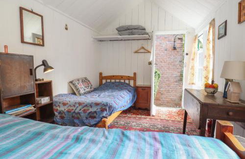 Warren Cottage - Photo 27