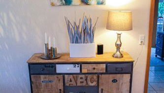 Liebevoll eingerichtete Wohnung mit Terrasse - Foto 3