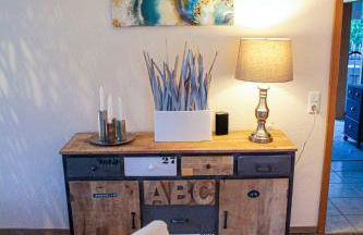 Liebevoll eingerichtete Wohnung mit Terrasse - Foto 3