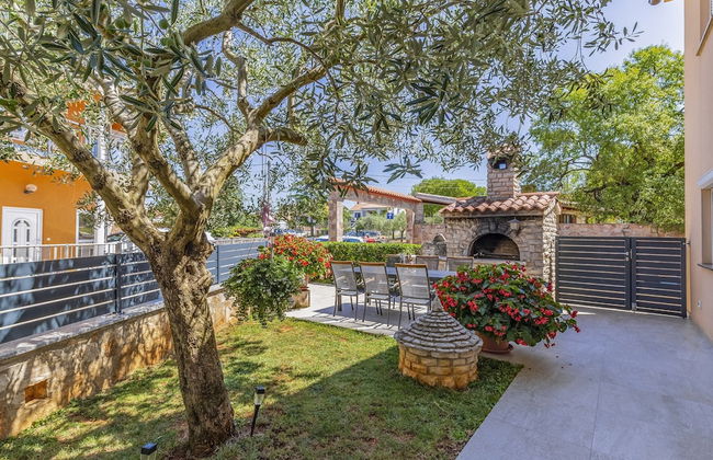 Villa in Peroj With Pool Near Beach - Foto 28