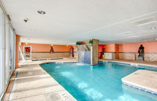 Atlantica Resort Condo Oceanfront Close to the beach - Foto 48