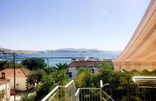 Live in Lemnos Attic Apartment - Foto 12