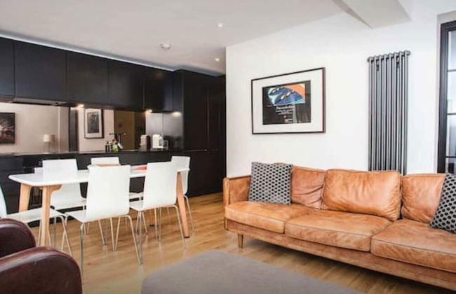 Stylish Newly Refurbished 2 Bedroom Flat With Terrace - Foto 11