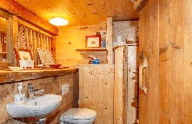 Chalet in Rossiniere With Sauna and Mountain Views - Foto 15