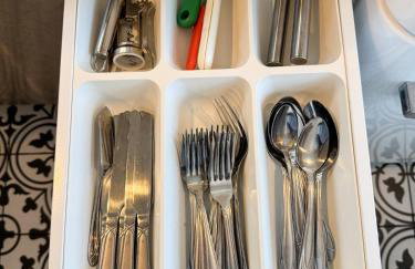 Recently Renovated 1924 DUTCH in Royal Oak - Foto 28