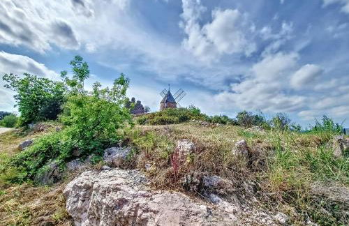 Maison sur la place du marché à St Chinian - Foto 17