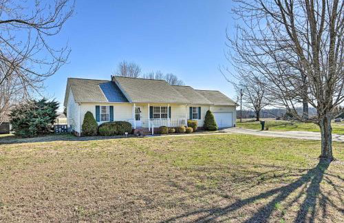 Normandy Home with Yard about 2 Mi to Lake - Foto 26