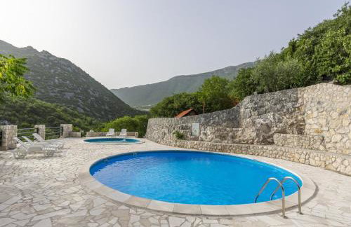 Rustical Resort Kokori i with Shared Outdoor Swimming Pool - One Bedroom Apartment with Terrace - Foto 34