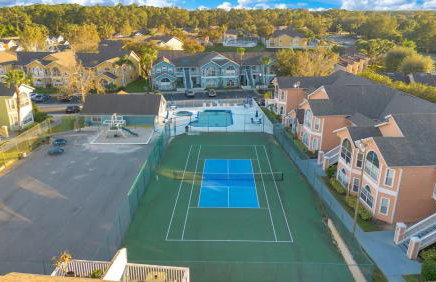 Familiar Retreat with Resort Access Near Disney - Foto 6