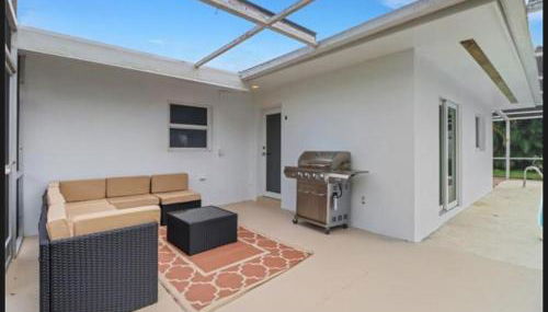 Renovated Modern Home with Big Pool & Ocean Access - Foto 3