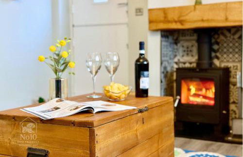 Central, dog friendly, private courtyard - Foto 7