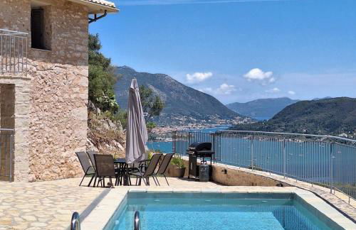 DJoumas Villa - Photo 2