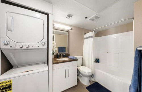 Carnelian Calm-Pool BBQ Rooftop Walk to the Beach - Foto 8