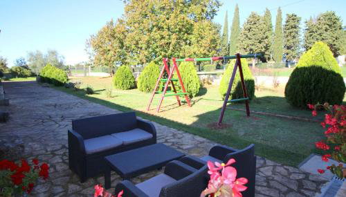 Authentisches Steinhaus mit Garten, Grill, Spielplatz, Trampolin - Foto 2