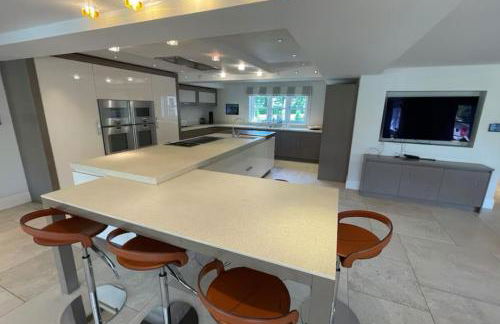 Fernside house and barns - Photo 15