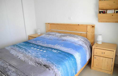 NEW! Modern apartment right on the beach! - Foto 17