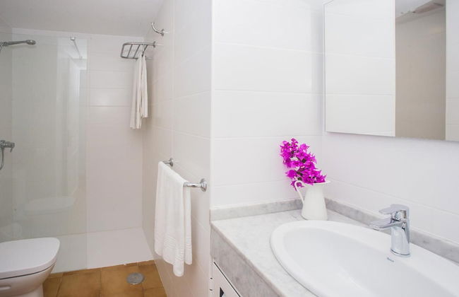 Apartamentos Los Tulipanes - Photo 41