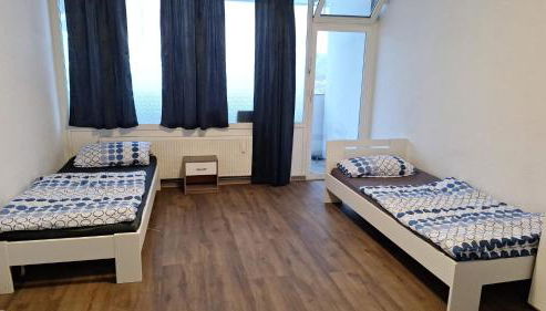 Ganze Wohnung in Wülfrath mit Balkon 4 Gäste - Foto 3