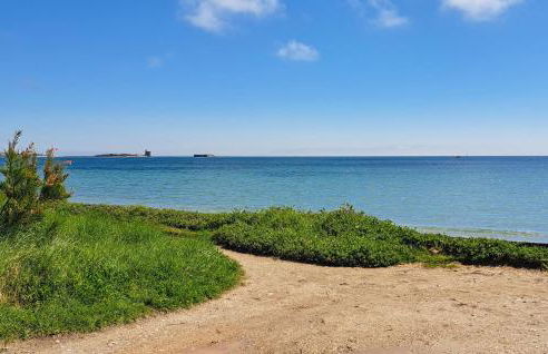 Stunning Home In Saint-Vaast-La-Hougue - Foto 33