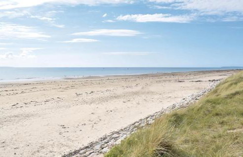 Gorgeous Home In Créances With Wifi - Foto 29