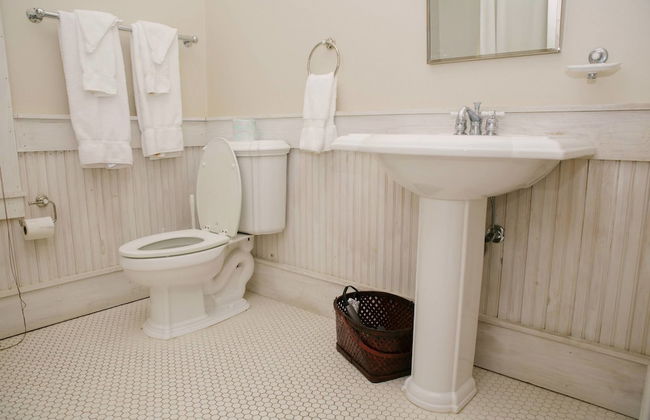 Ball House and Cottages - Foto 26