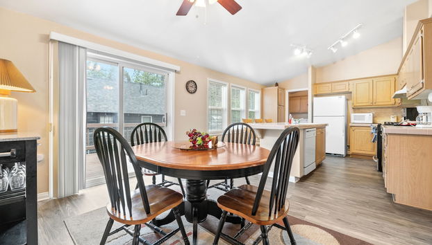 Wine Down - Foto 4, Habitación